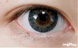 Venue Eyes(ヴィーナスアイズ)メガブリリアントグレーのカラコン装着画像／別パターン